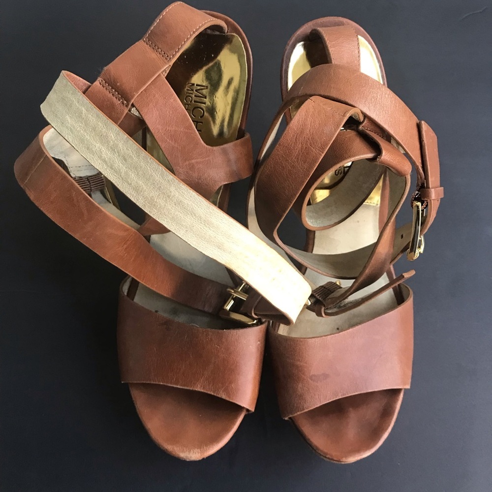Michael Kors Wrap Brown Leather platform Sandals